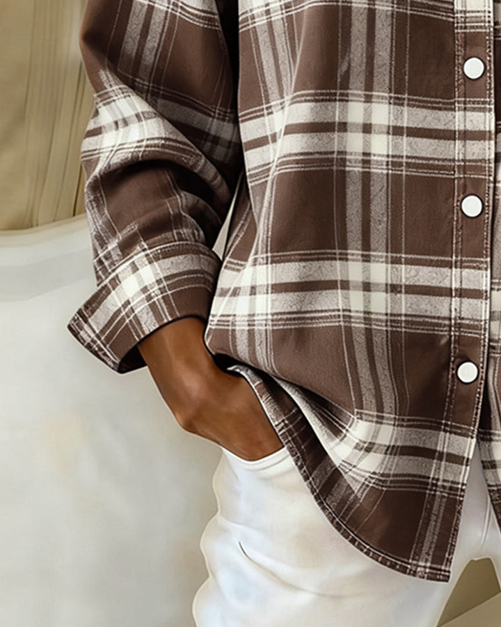 Chemise femme à carreaux col revers | Élégante & confortable