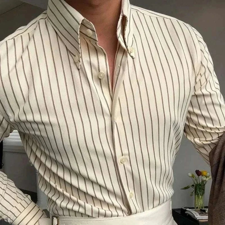 Chemise de smoking britannique à rayures