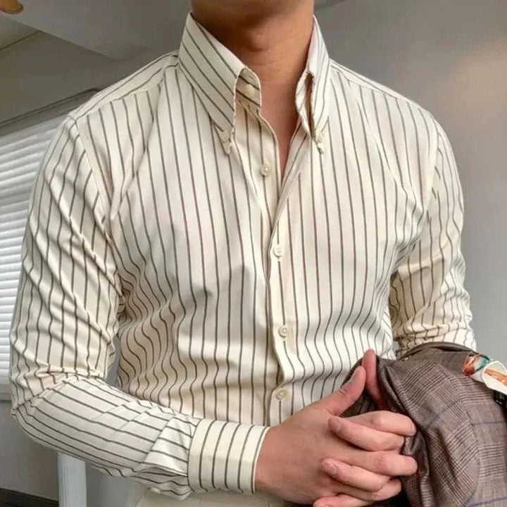 Chemise de smoking britannique à rayures