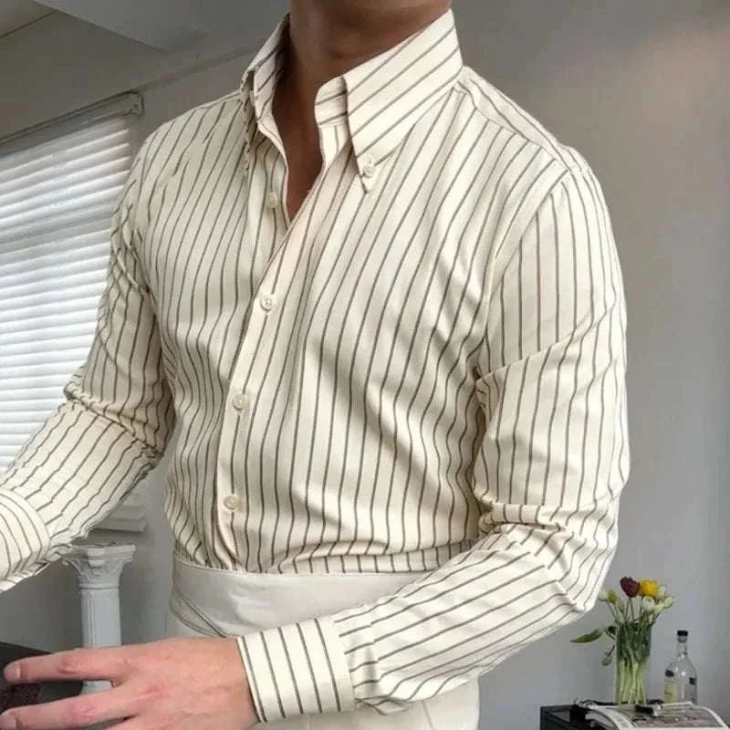Chemise de smoking britannique à rayures