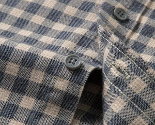 Chemise business à carreaux et manches longues