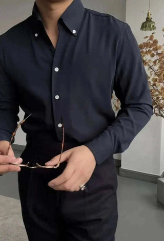 Chemise élégante unie à manches longues