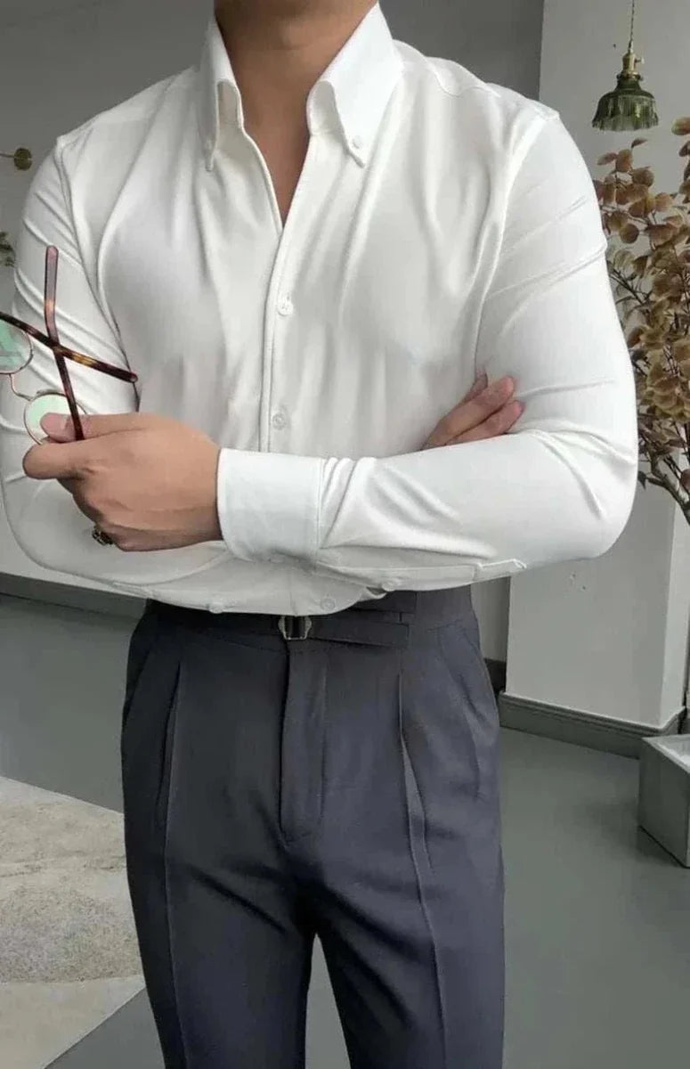Chemise élégante unie à manches longues
