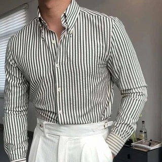 Chemise formelle rayée à manches longues