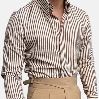 Chemise formelle rayée à manches longues