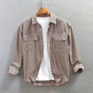 Chemise d’été à carreaux
