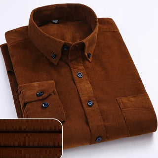 Chemise en velours côtelé coupe droite