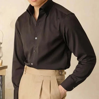 Chemise de smoking délavée pour le bureau