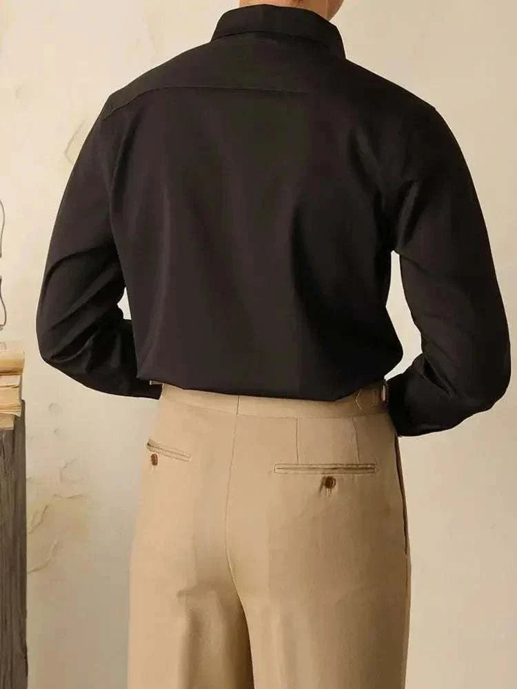 Chemise de smoking délavée pour le bureau