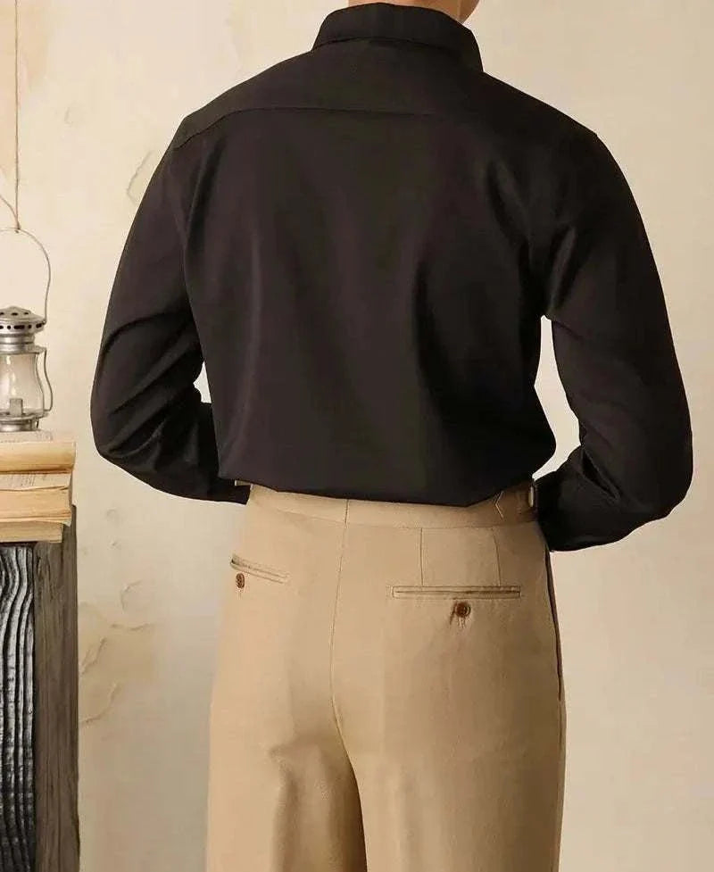 Chemise de smoking délavée pour le bureau