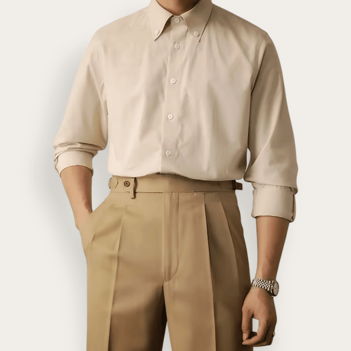 Chemise de smoking délavée pour le bureau