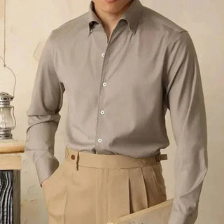 Chemise de smoking délavée pour le bureau