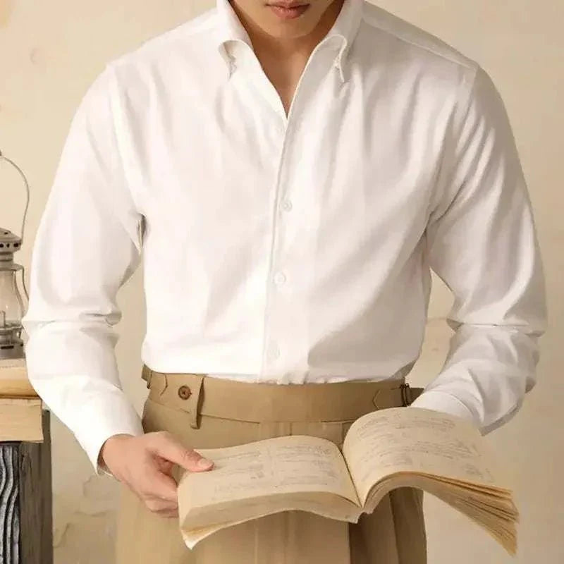 Chemise de smoking délavée pour le bureau