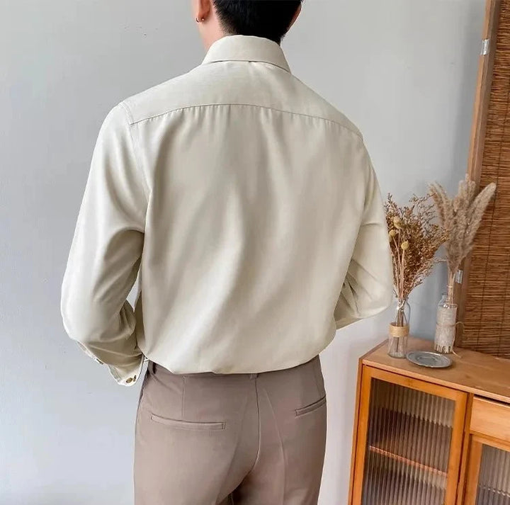 Chemise classique boutonnée polyvalente
