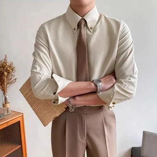 Chemise classique boutonnée polyvalente