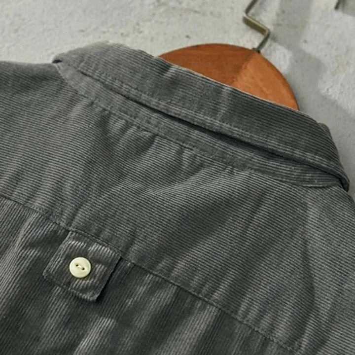 Chemise cargo en velours côtelé pour le printemps