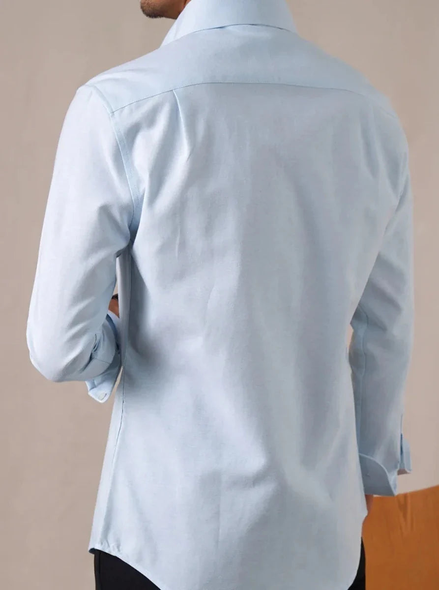 Chemise chic décontractée à coupe ajustée