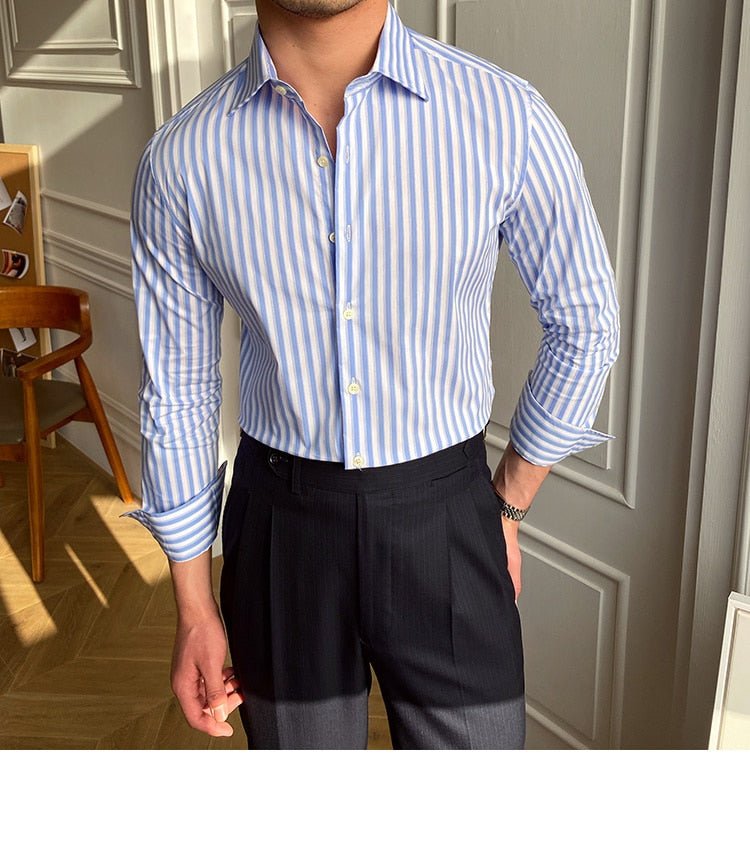 Chemise italienne bleue à rayures