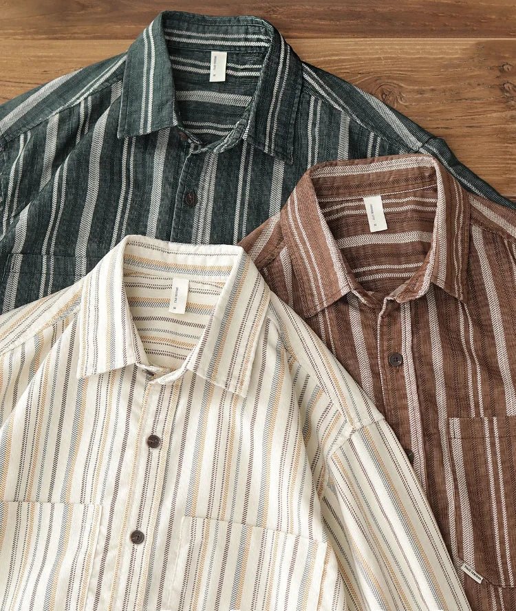 Chemise japonaise rayée en velours côtelé à doubles poches