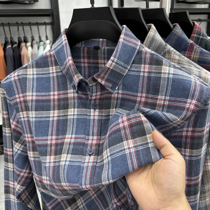 Chemise en flanelle à carreaux et manches longues