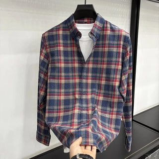 Chemise en flanelle à carreaux et manches longues