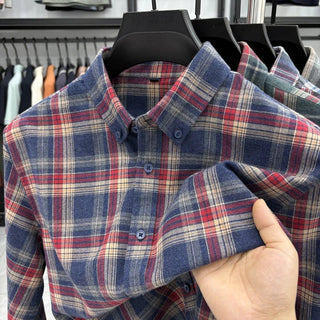 Chemise en flanelle à carreaux et manches longues