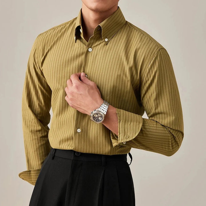 Chemise formelle business à rayures
