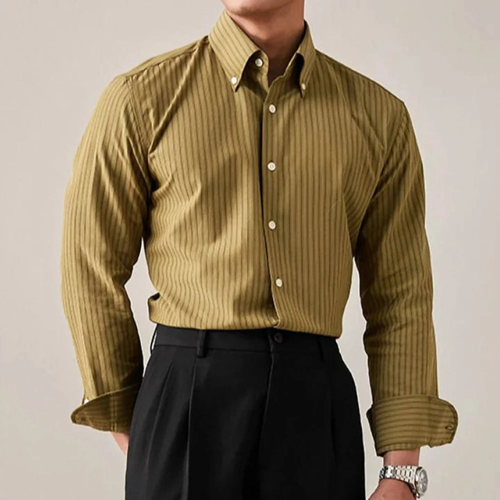 Chemise formelle business à rayures