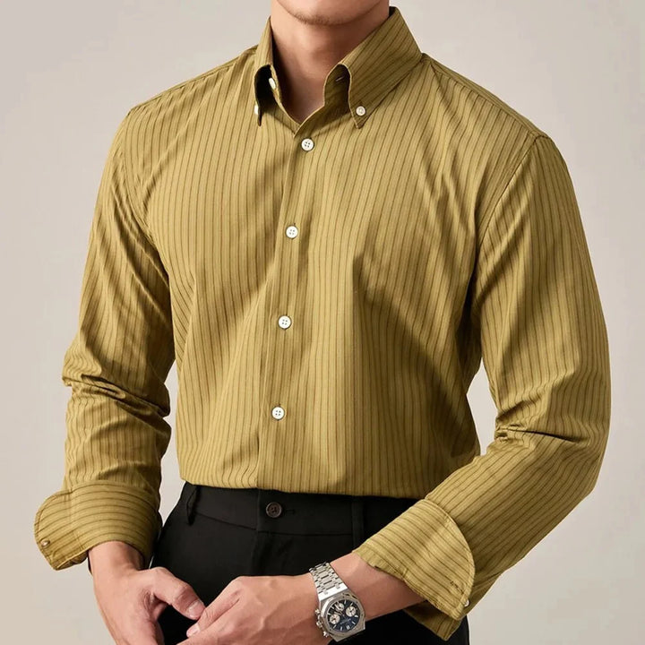 Chemise formelle business à rayures