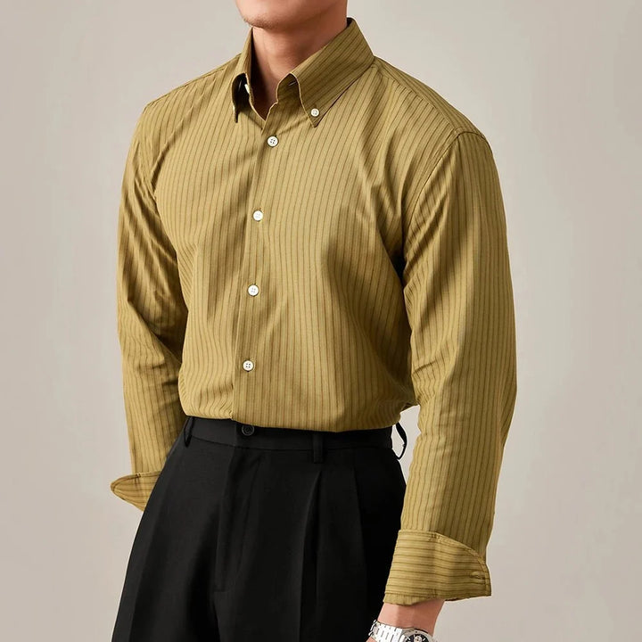 Chemise formelle business à rayures