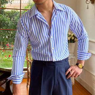 Chemise formelle rayée pour le bureau