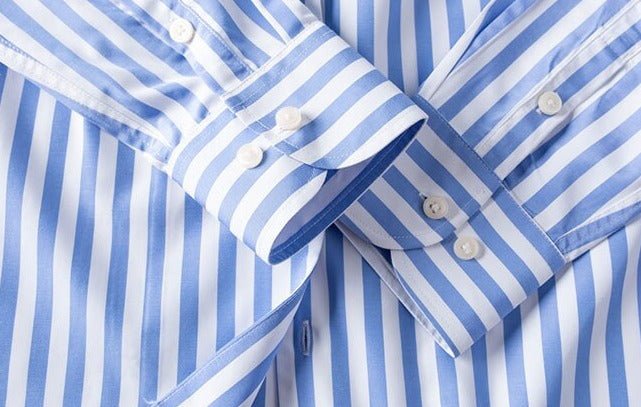 Chemise formelle rayée pour le bureau