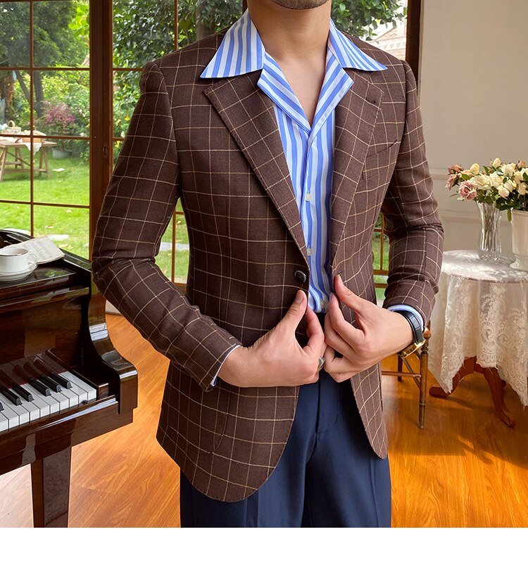 Chemise formelle rayée pour le bureau