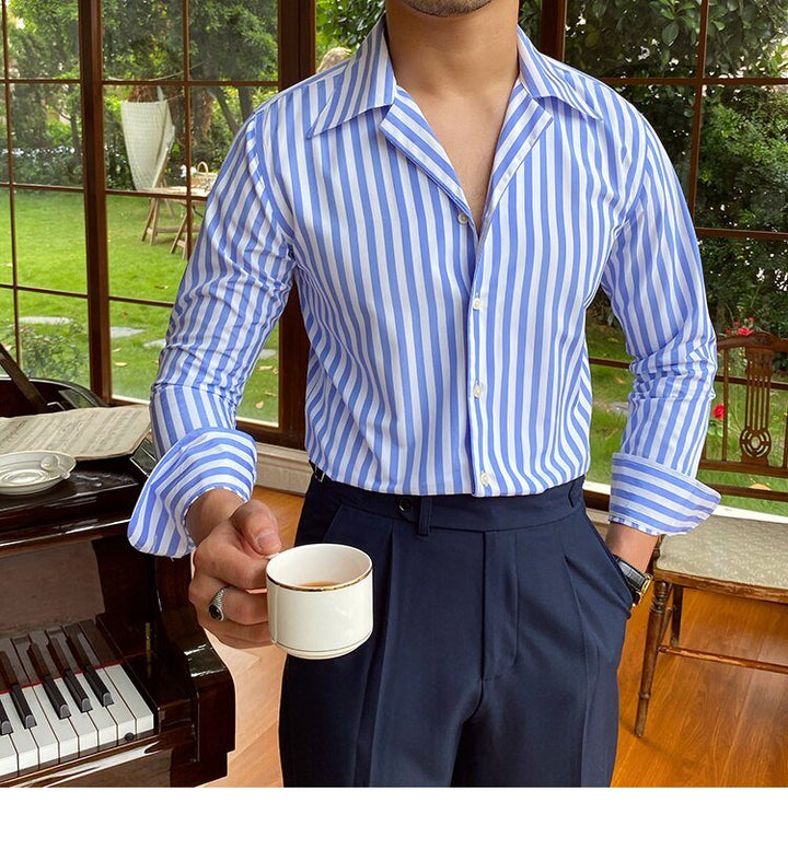 Chemise formelle rayée pour le bureau