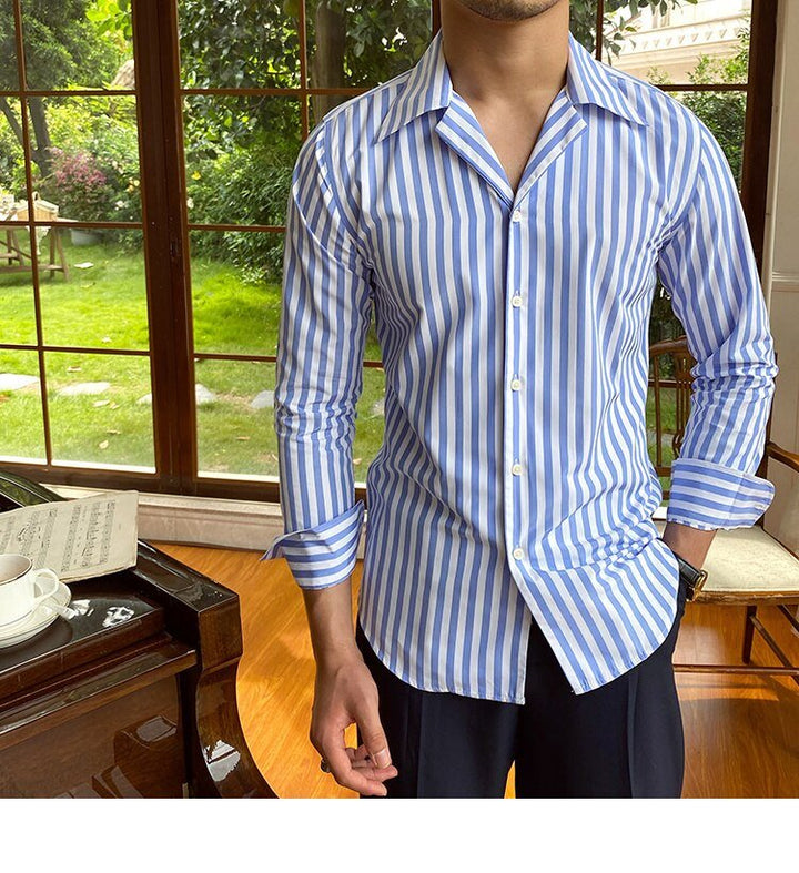 Chemise formelle rayée pour le bureau