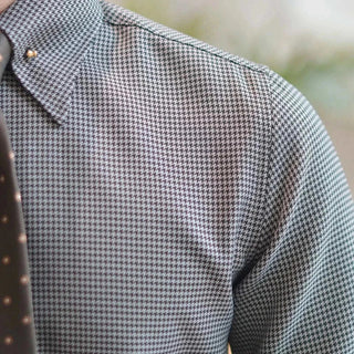 Chemise unie de bureau à manches longues