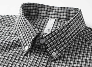 Chemise à microcarreaux et col pointu