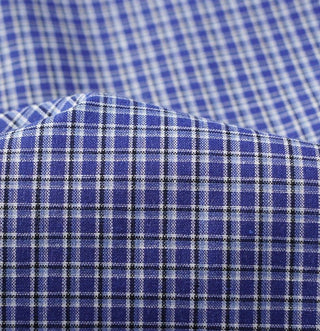 Chemise à microcarreaux et col pointu
