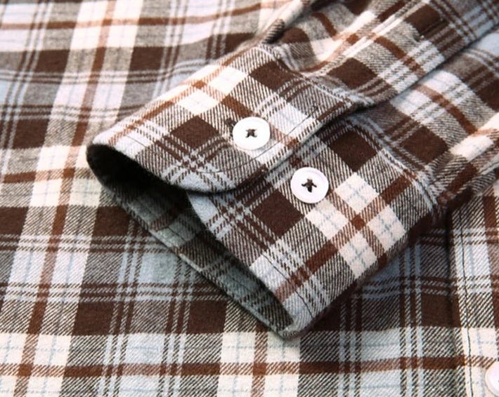 Chemise décontractée à carreaux noir et blanc