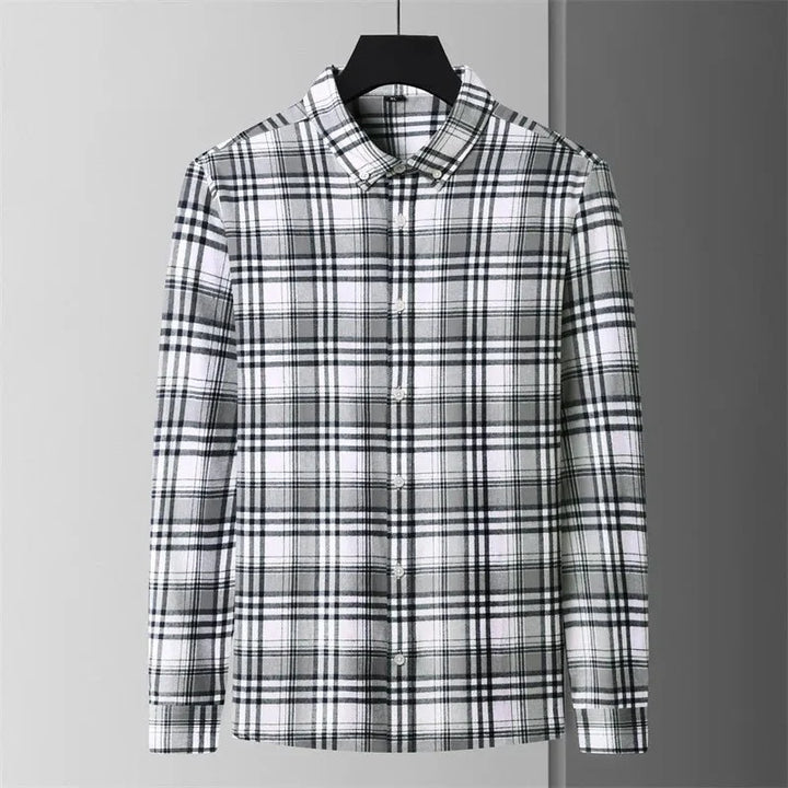 Chemise décontractée à carreaux noir et blanc