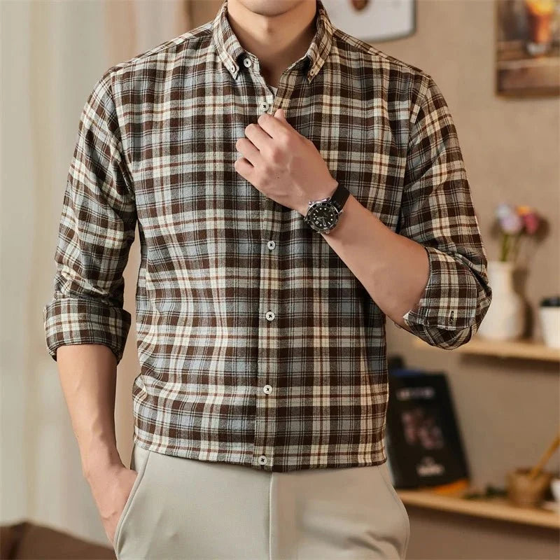 Chemise décontractée à carreaux noir et blanc