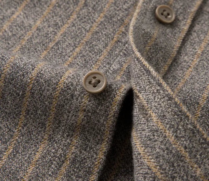Chemise habillée rayée pour le bureau