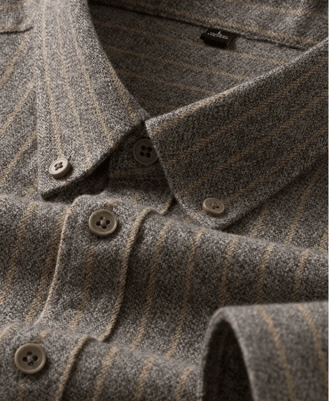 Chemise habillée rayée pour le bureau