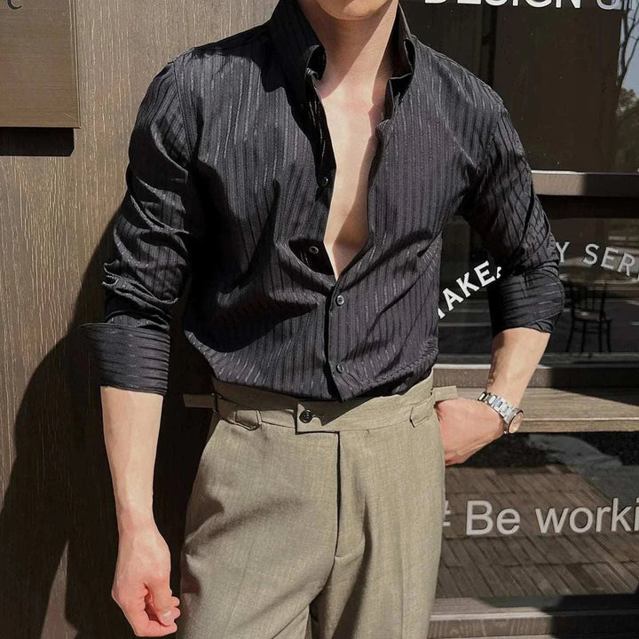 Chemise slim fit rayée à col pointu