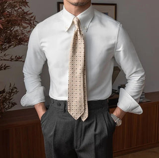 Chemise business slim fit en polyester