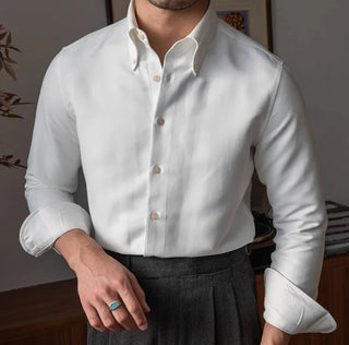 Chemise business slim fit en polyester