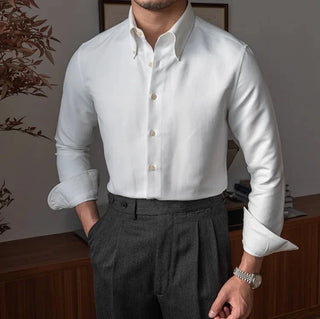 Chemise business slim fit en polyester