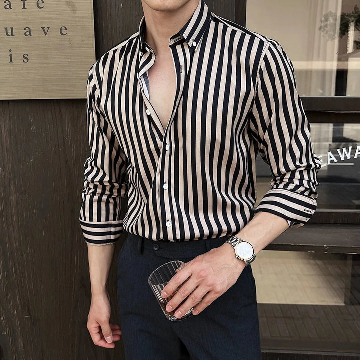 Chemise business élégante à rayures