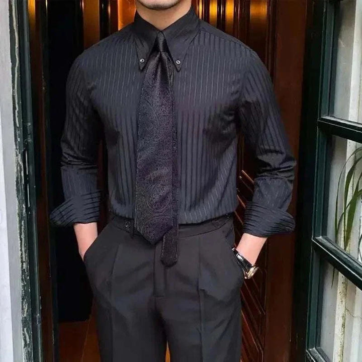 Chemise anglaise rayée pour le printemps