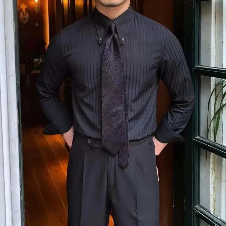 Chemise anglaise rayée pour le printemps